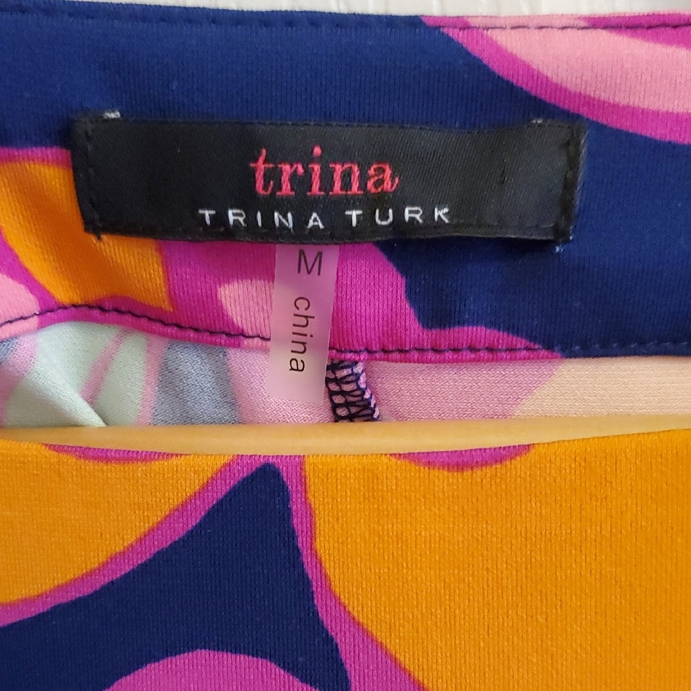 EUC Trina Turk Mini Strech Knit Tie Sleeve Dress Size M - Picture 4 of 8